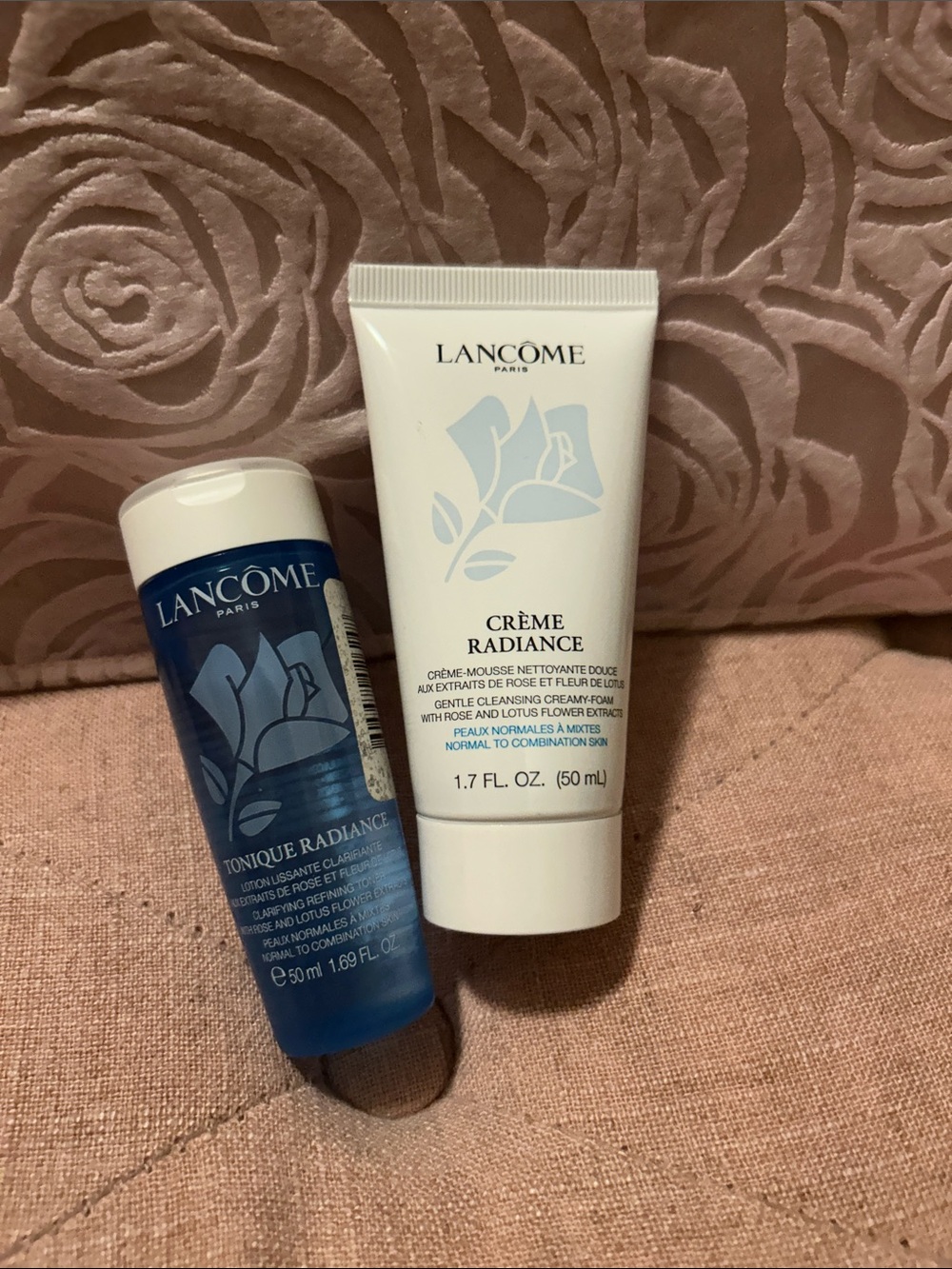 Lamcome crème radiance cleanser with toner. Set. Never been opened.